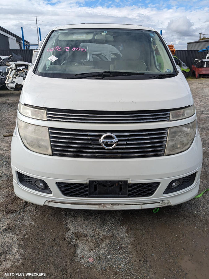 2003 Nissan Elgrand Right Headlamp