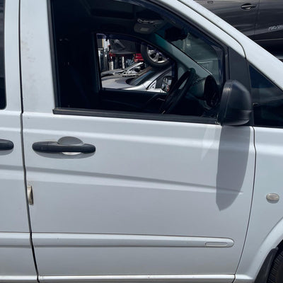2011-2015 Mercedes Vito Right Guard Liner