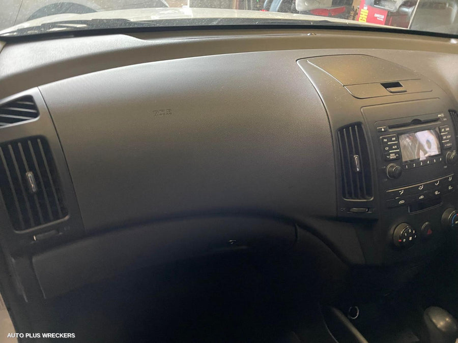 2009 Hyundai I30 Left Rear Door Window
