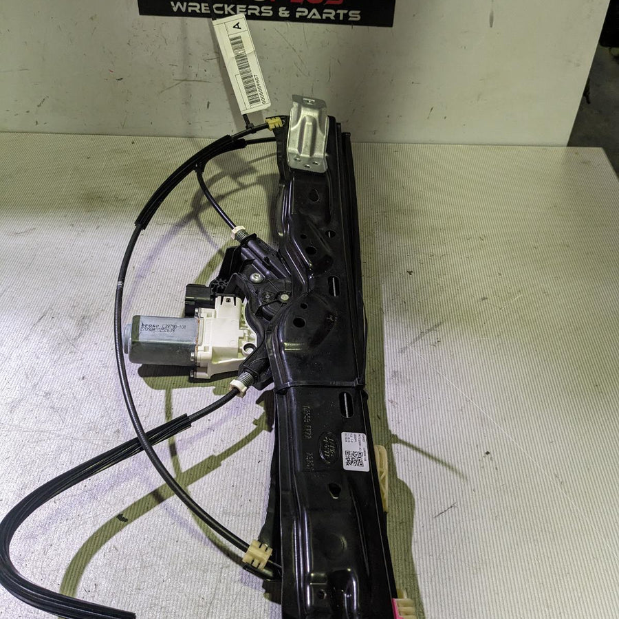 2015-2026 Land Rover Discovery Sport Left Front Window Reg Motor