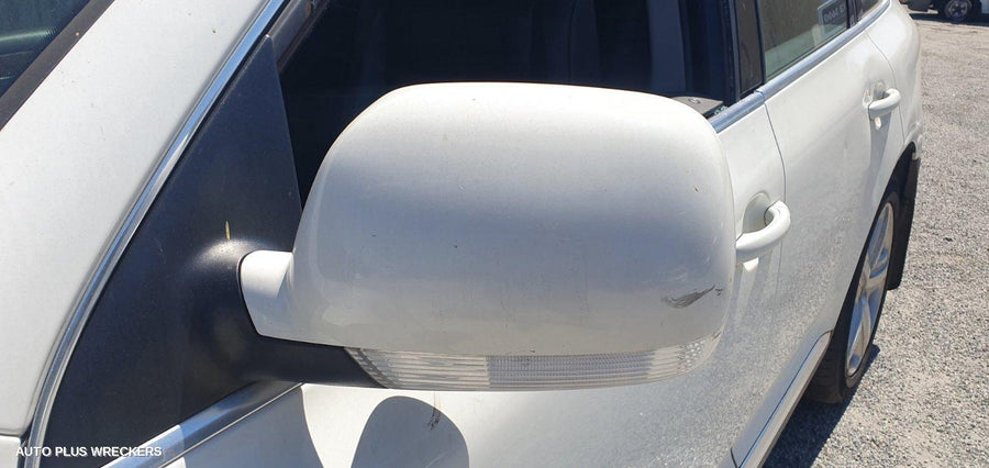 2003-2010 Volkswagen Touareg Bonnet