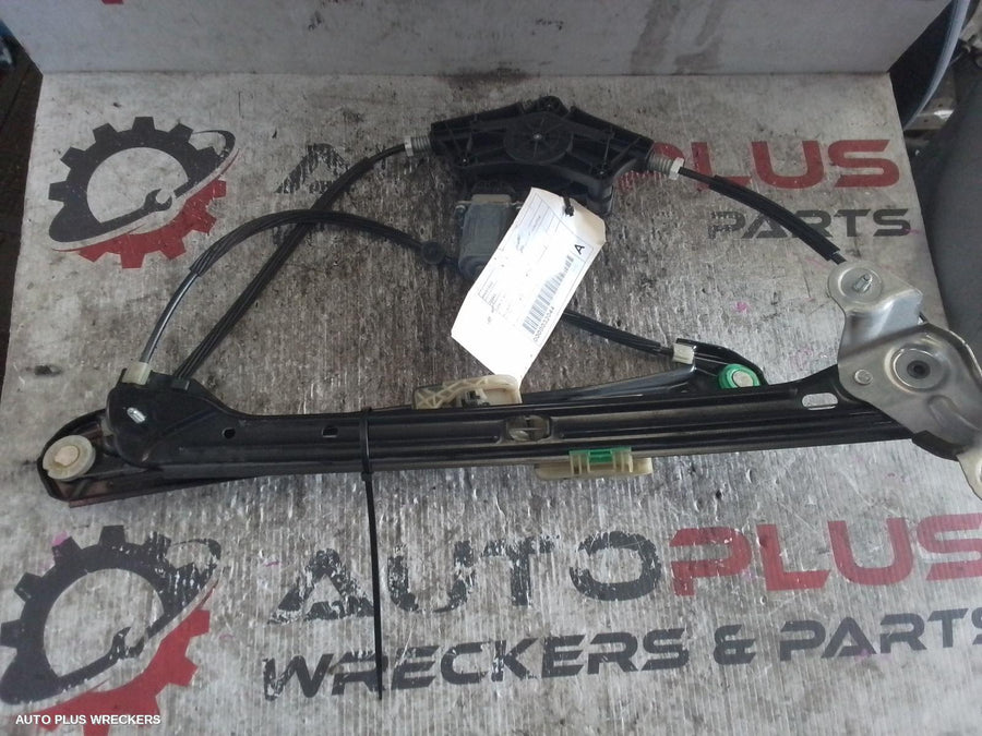 2012-2020 Volkswagen Golf Right Front Window Reg Motor