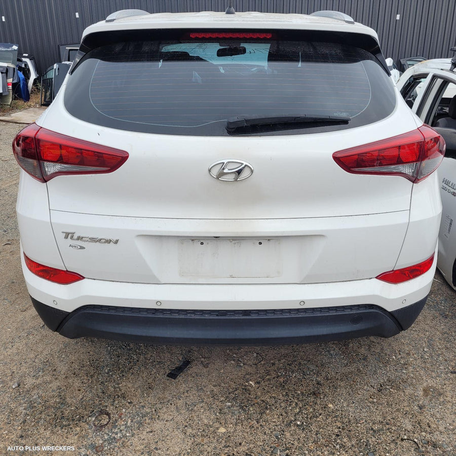 2015-2021 Hyundai Tucson Left Front Door Window