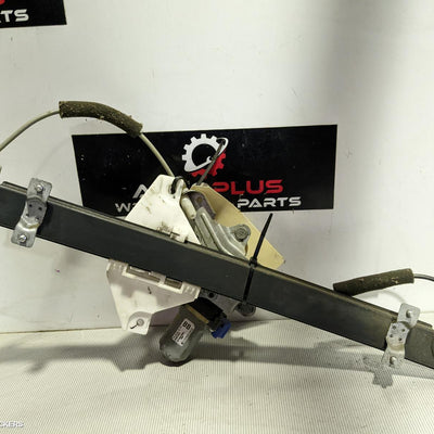 2012 HOLDEN CAPTIVA RIGHT FRONT WINDOW REG MOTOR
