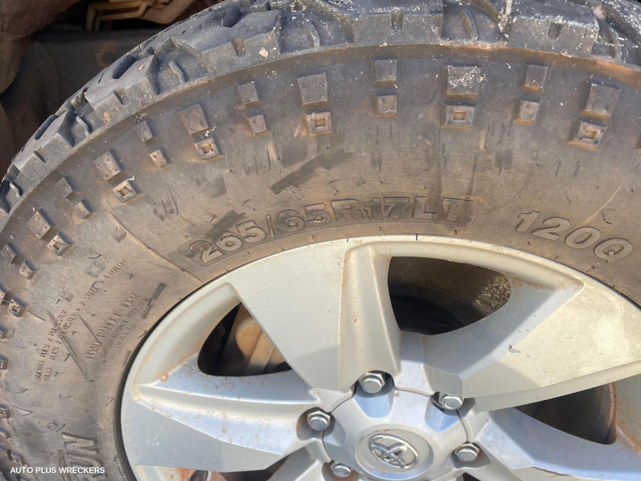 2017 Toyota Prado Caliper