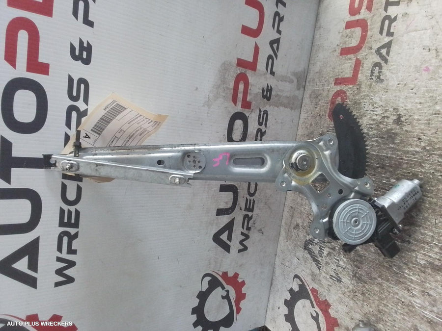 2012-2016 Holden Colorado Left Front Window Reg Motor