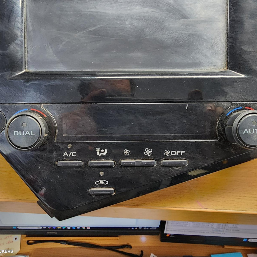 2017-2024 Toyota Camry Heater Ac Controls