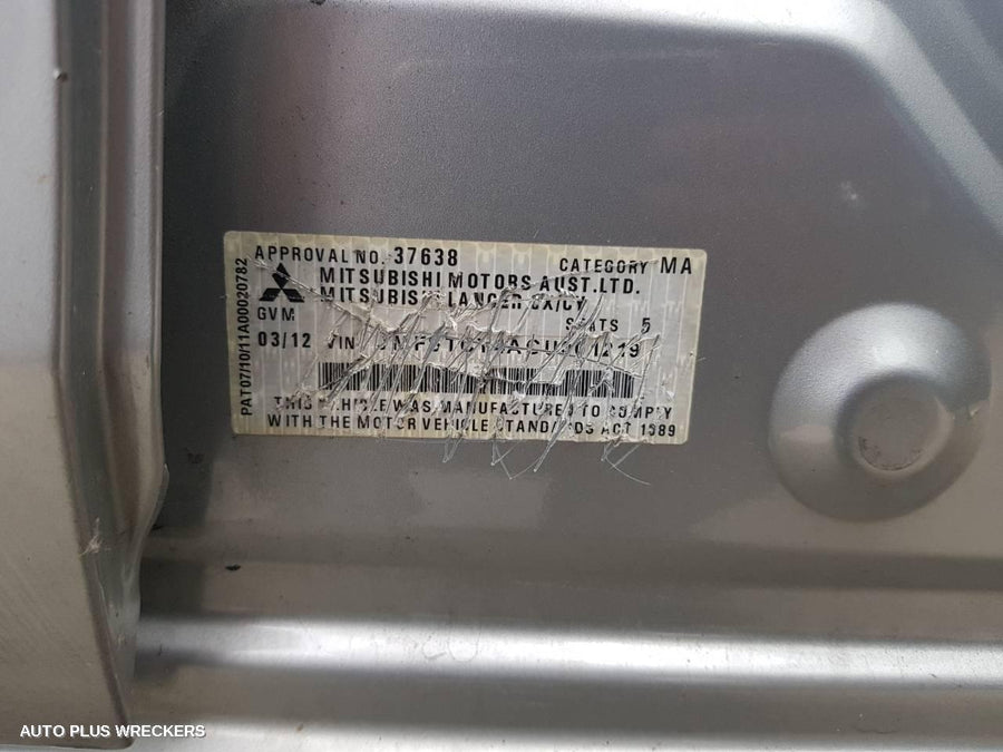 2012 Mitsubishi Lancer Right Rear Door Window