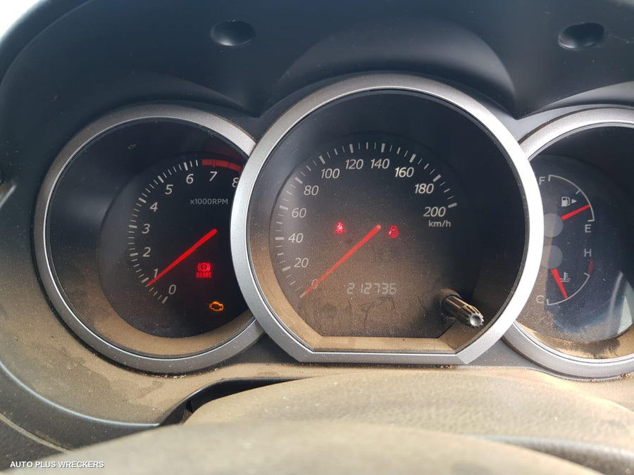 2006 Suzuki Vitara Right Front Door