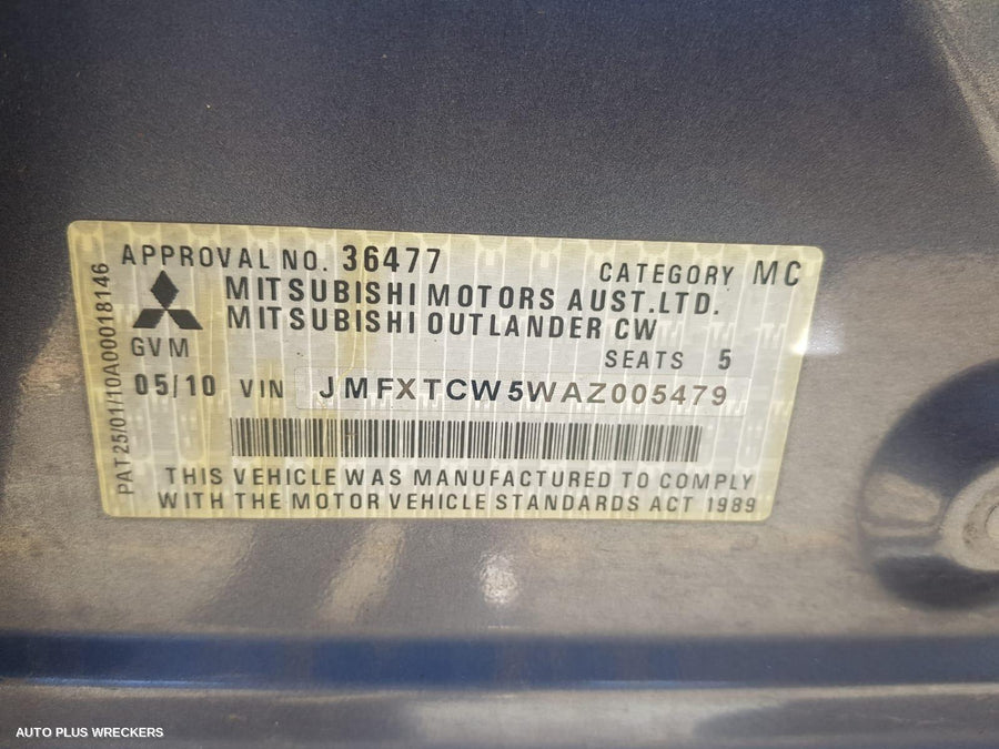 2010 Mitsubishi Outlander Right Front Door Window