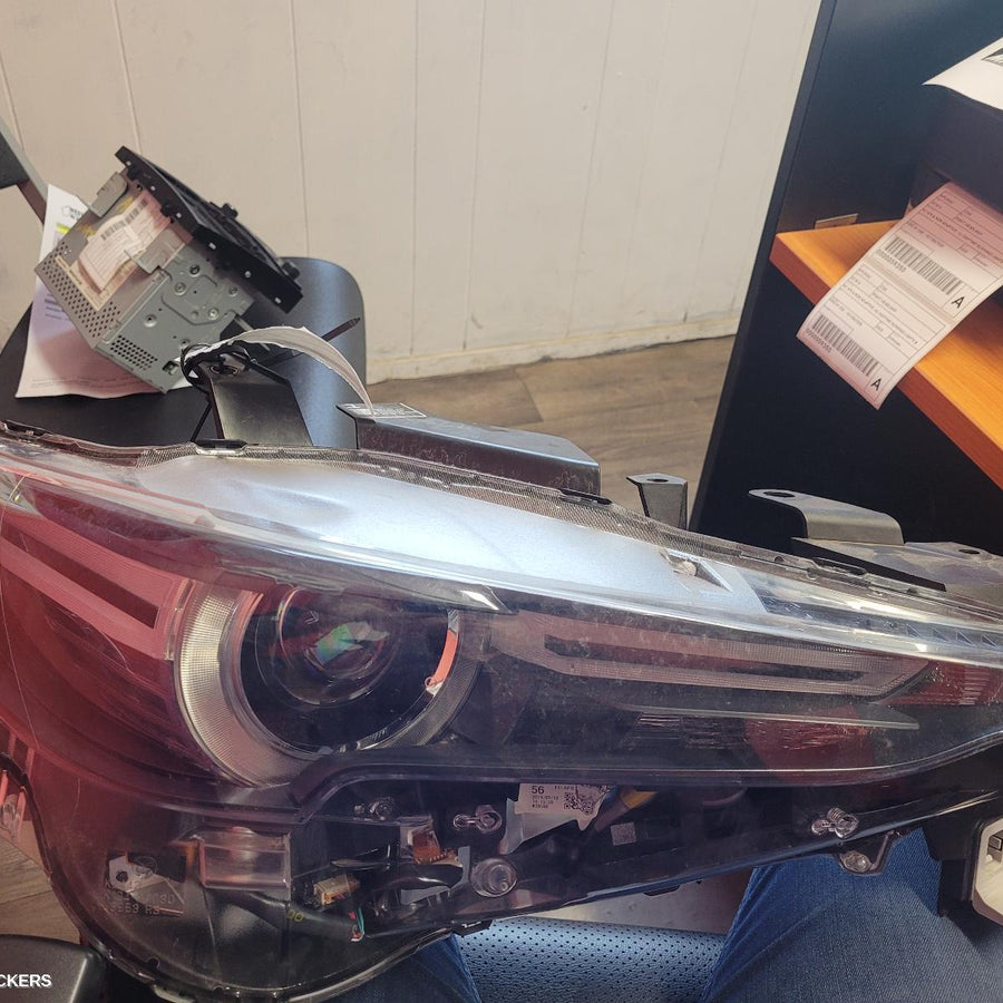 2017-2021 Mazda Cx5 Right Headlamp