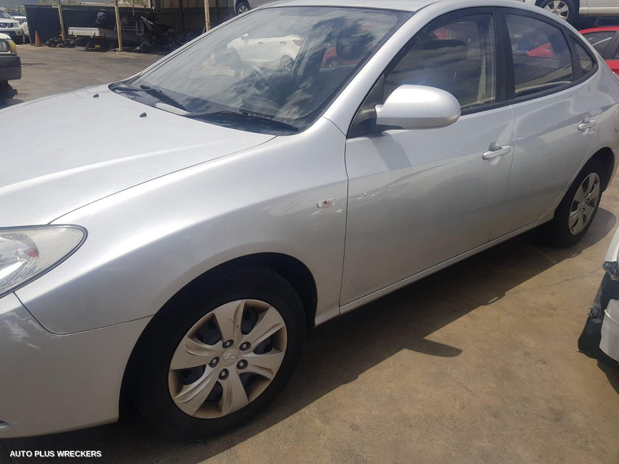 2008 HYUNDAI ELANTRA REAR GARNISH