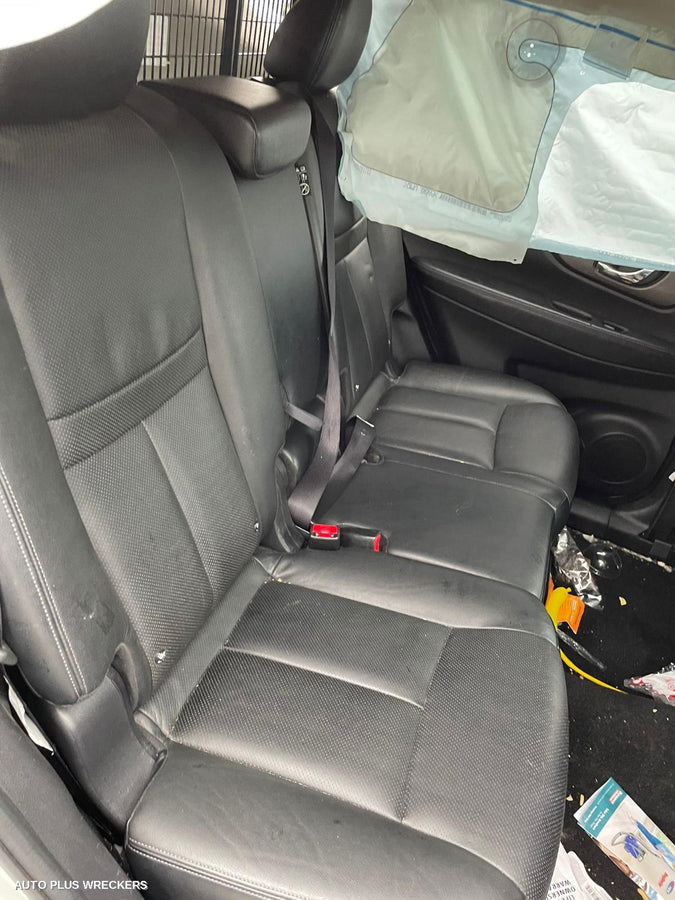 2015 Nissan Xtrail Pwr Dr Wind Switch