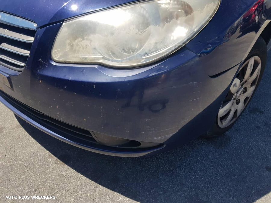 2006 Hyundai Elantra Left Taillight