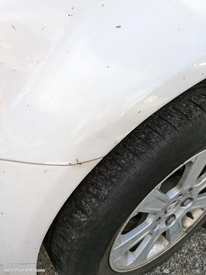 2008 Holden Commodore Right Rear Door Window