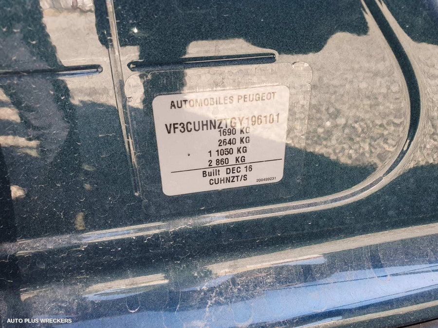 2016 PEUGEOT 2008 LEFT REAR DOOR SLIDING