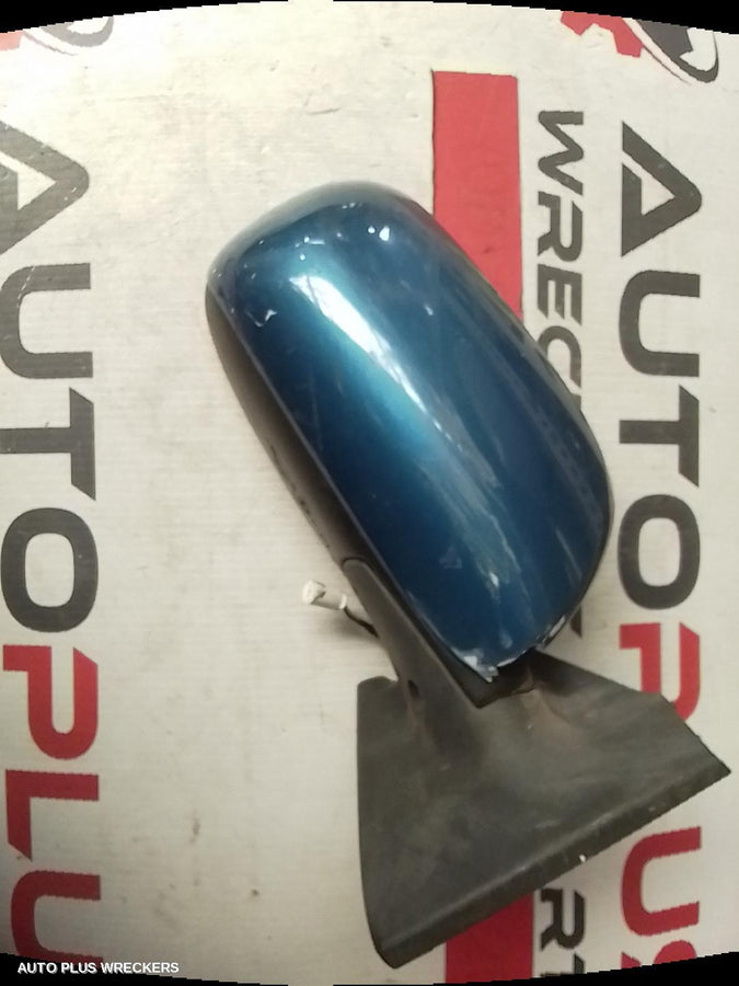 2005-2011 Toyota Yaris Right Door Mirror