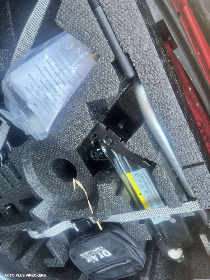 2011 Audi A3 Left Front Door