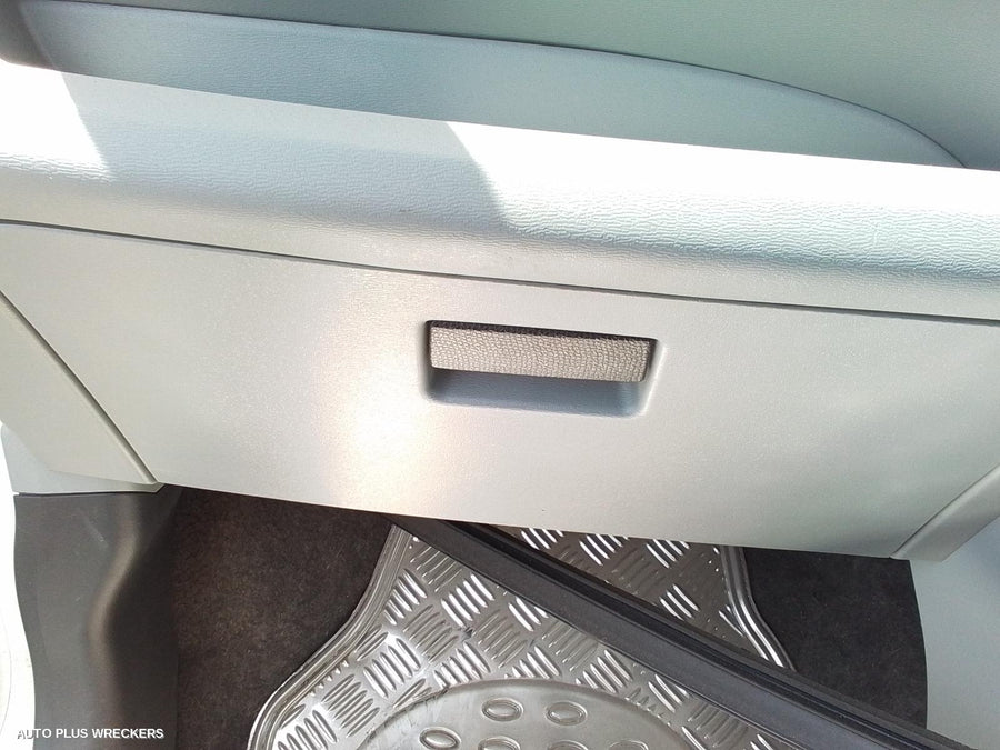 2011 Suzuki Alto Left Taillight