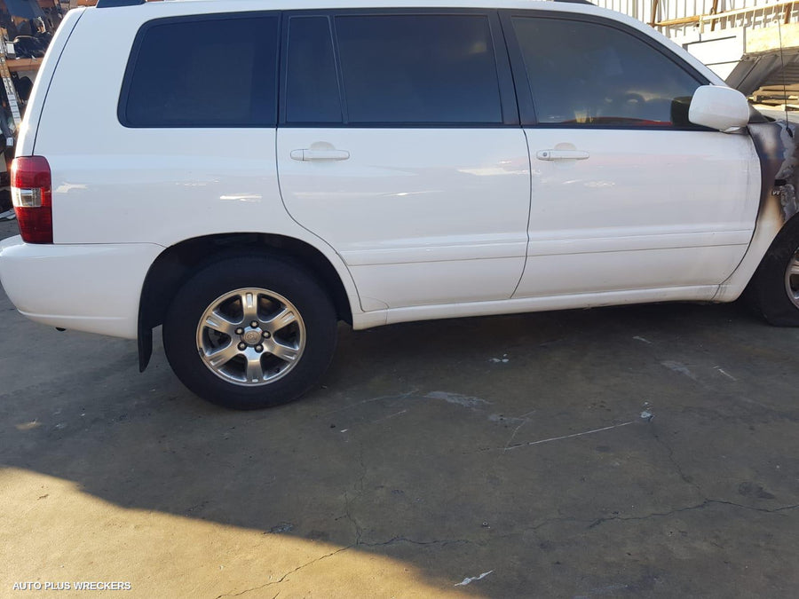 2004 Toyota Kluger Left Rear Door Window