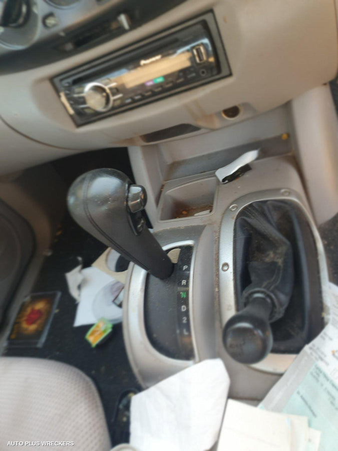 2008 Mitsubishi Triton Left Headlamp