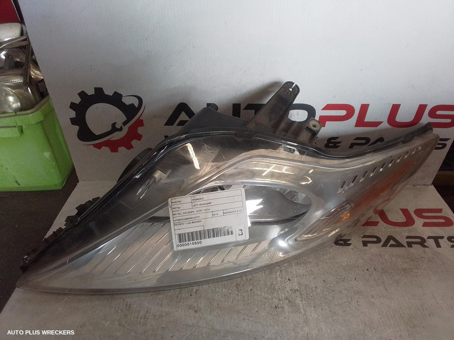 2010 Ford Mondeo Left Headlamp