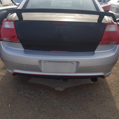 2005-2008 Mitsubishi 380 Right Headlamp