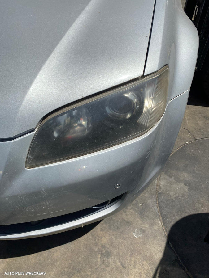 2007 Holden Commodore Right Taillight