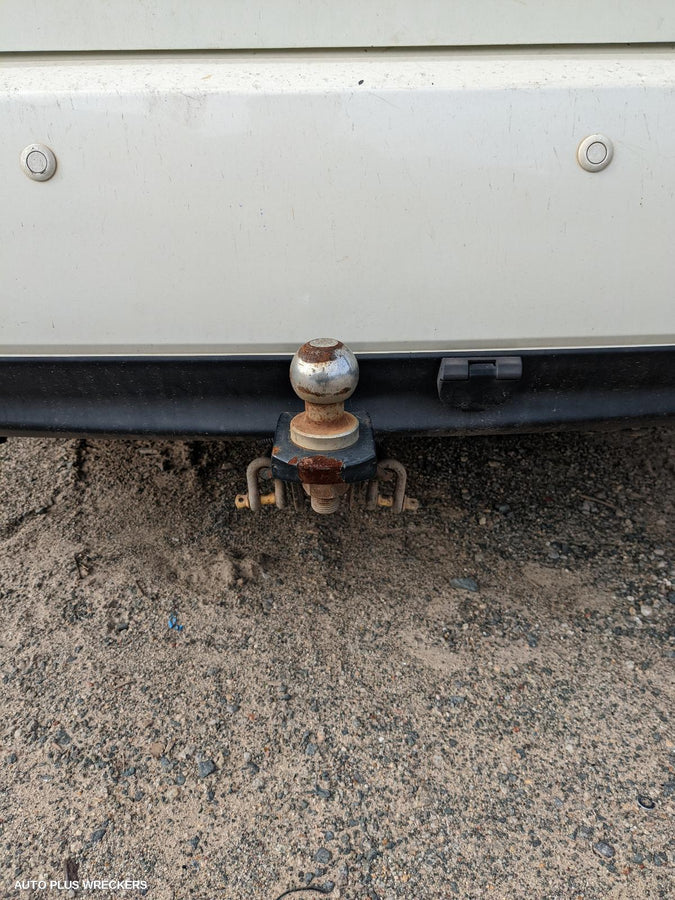 2015 Nissan Pulsar Left Taillight