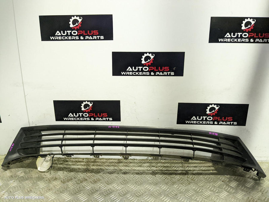 2014 Toyota Corolla Grille