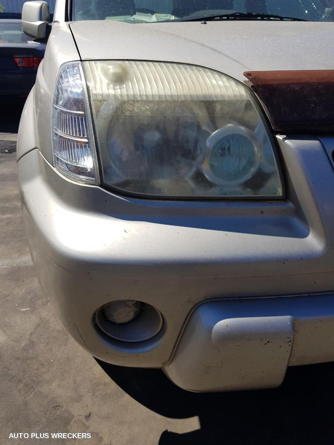 2003 Nissan Xtrail Right Front Door Window