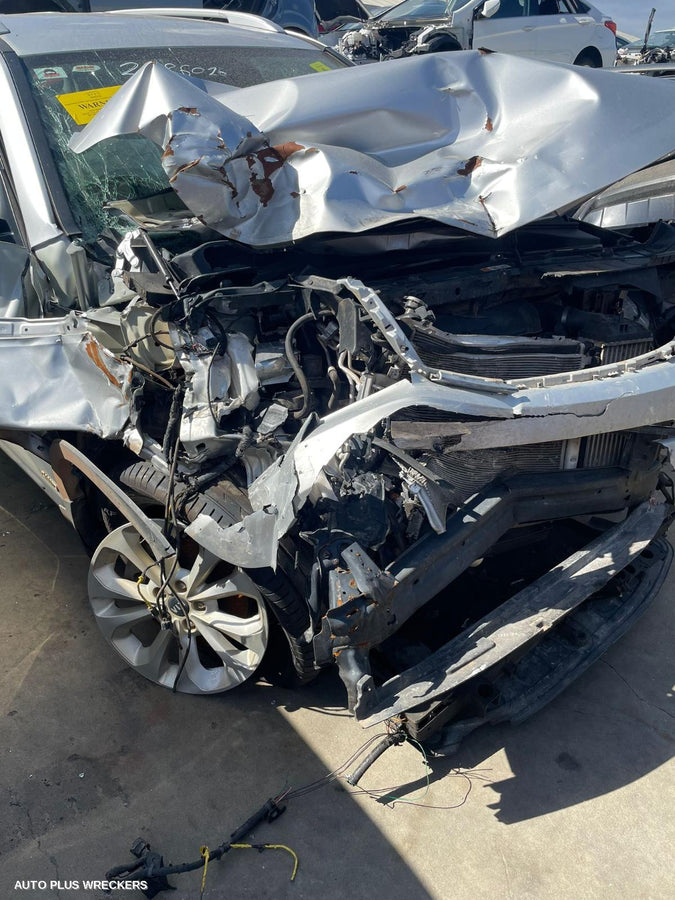 2014 Kia Sorento Right Front Door Window