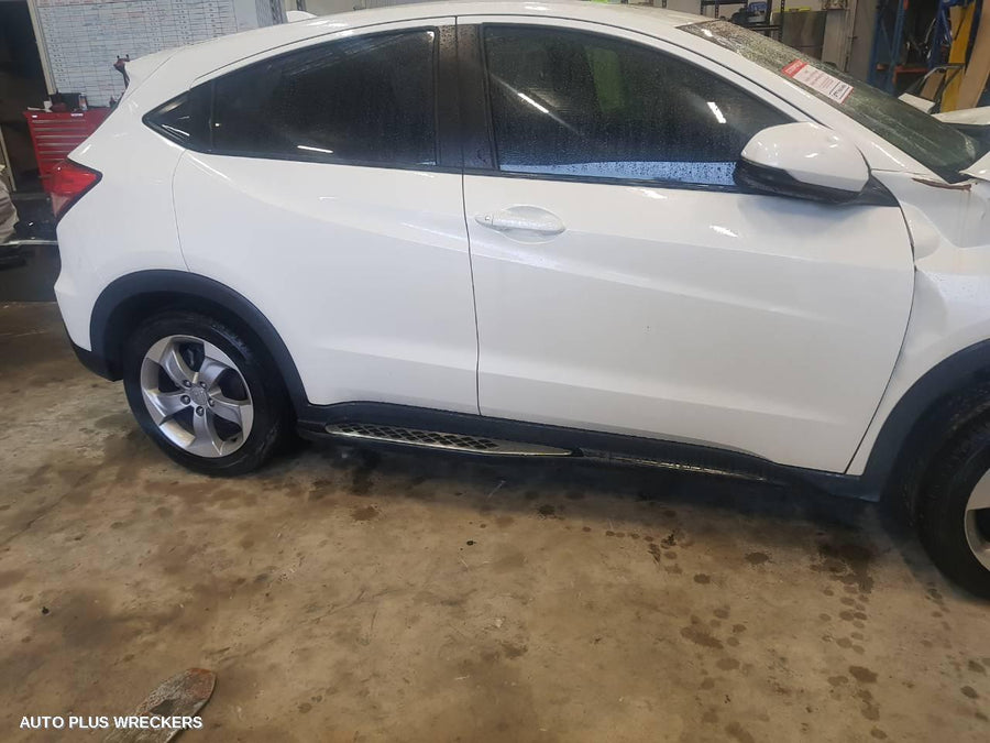 2014-2018 Honda Hrv Rear Garnish