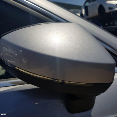 2013-2020 Audi A3 Front Seat