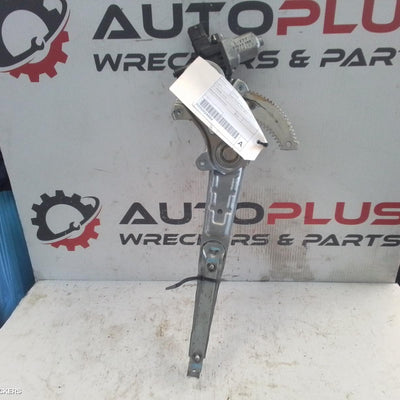 2012-2020 Mitsubishi Mirage Right Front Window Reg Motor