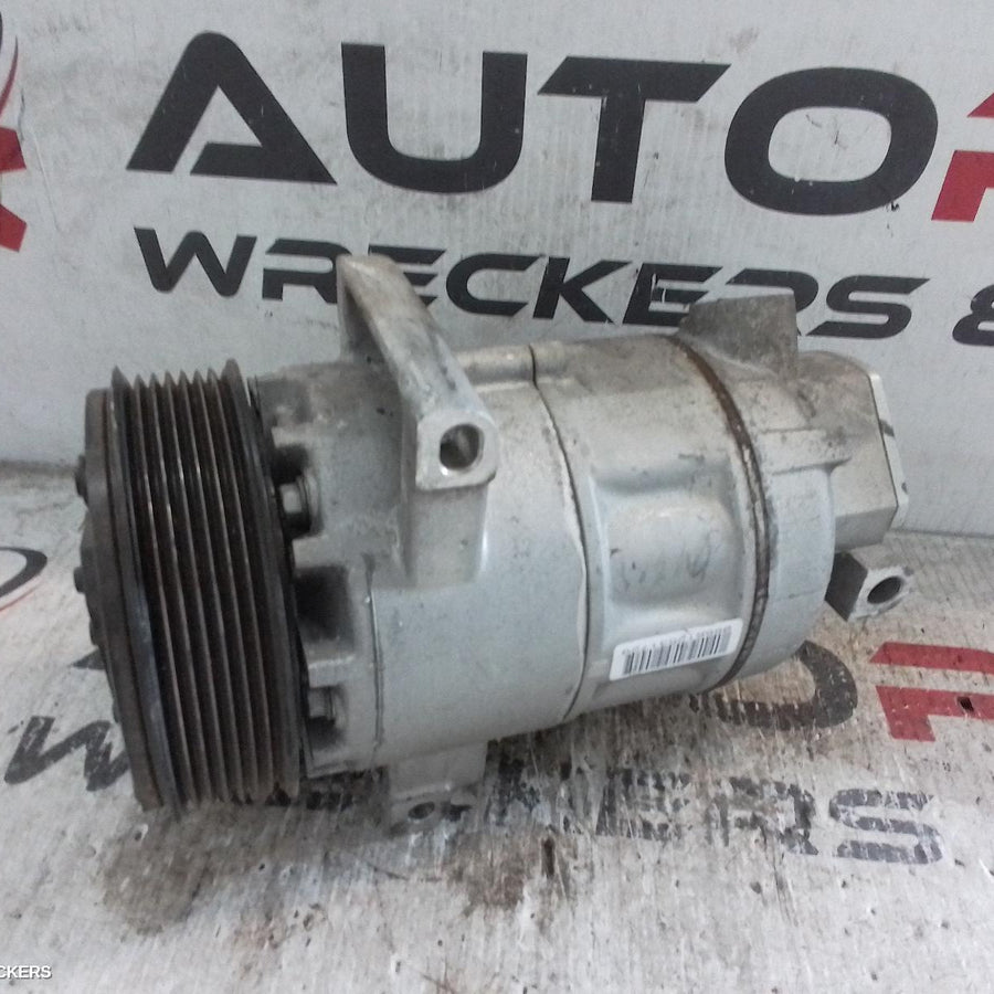2017-2020 Renault Captur A C Compressor