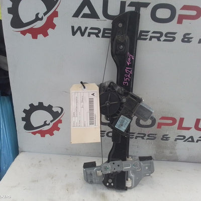 2011-2018 Holden Barina Right Front Window Reg Motor