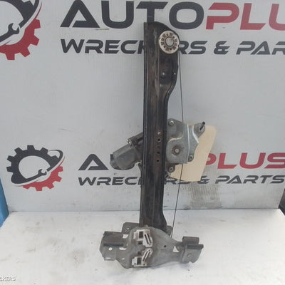 2011-2018 Holden Barina Right Front Window Reg Motor