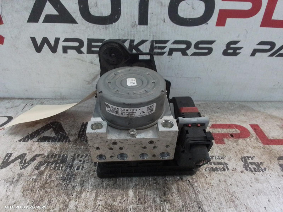 2013-2020 Volkswagen Golf Abs Pump Modulator
