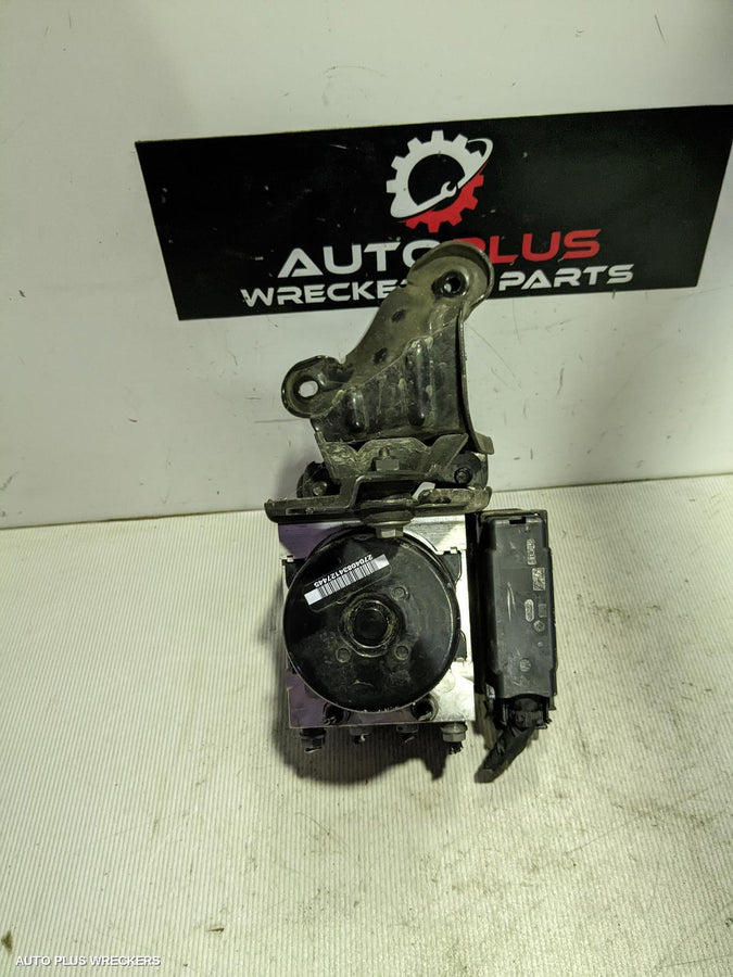 2011-2017 Volkswagen Jetta Abs Pump Modulator