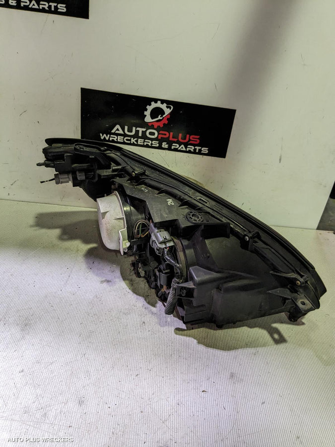 2005-2006 Subaru Liberty Left Headlamp