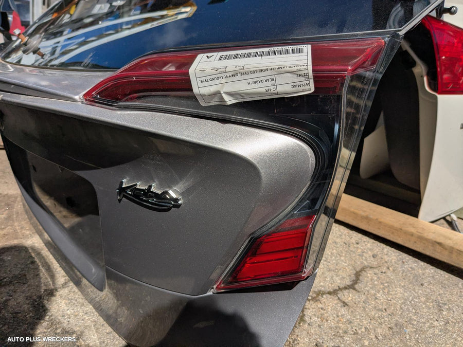 2016-2019 Toyota C-hr Rear Garnish