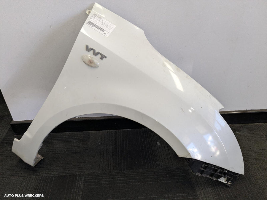 2007-2011 Suzuki Swift Right Guard