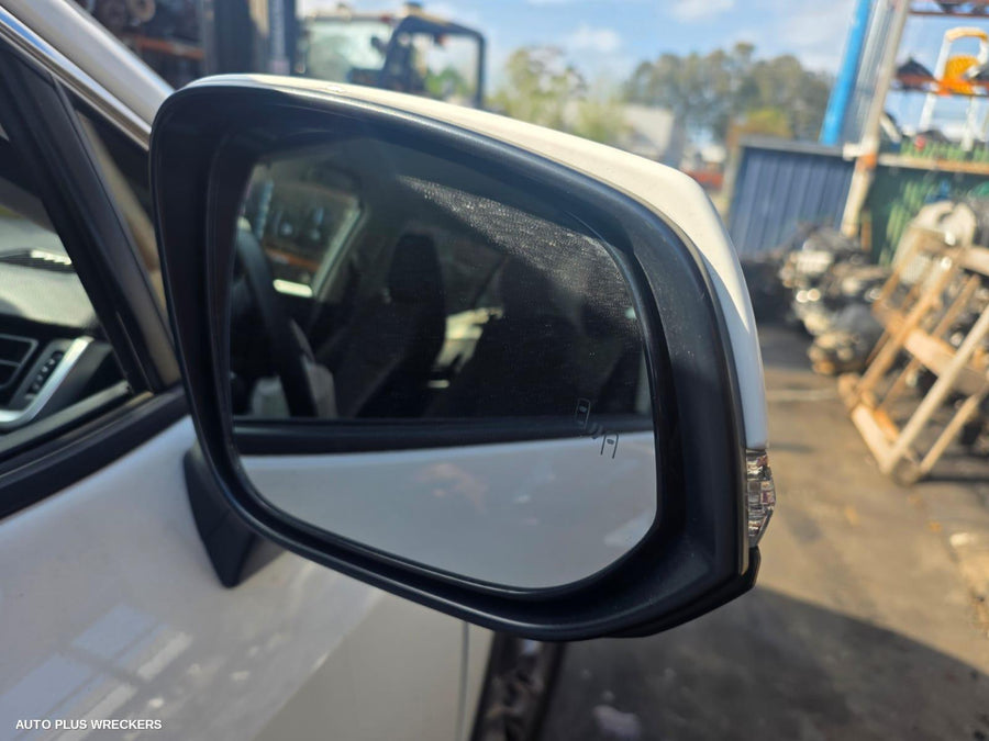 2018-2025 Toyota Rav4 Right Front Door Window