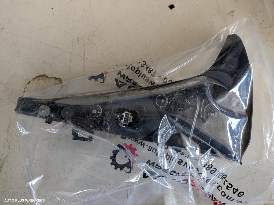 2021-2025 Kia Sportage Rear Garnish