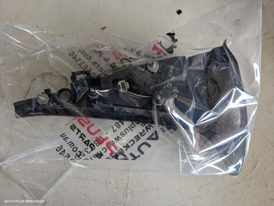 2021-2025 Kia Sportage Rear Garnish