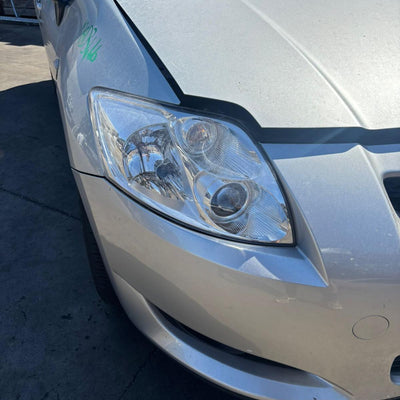 2007-2009 Toyota Corolla Right Headlamp
