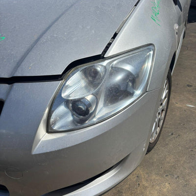 2007-2009 Toyota Corolla Right Headlamp