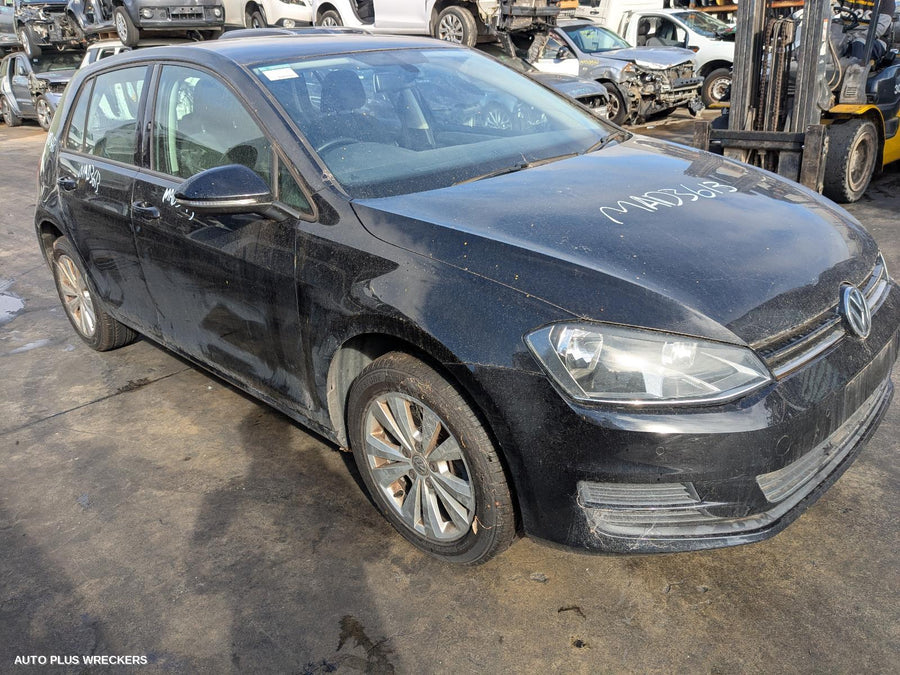 2012-2020 Volkswagen Golf Headrest