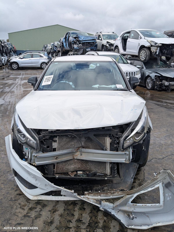 2016-2025 Mg Mg3 Courtesy Light